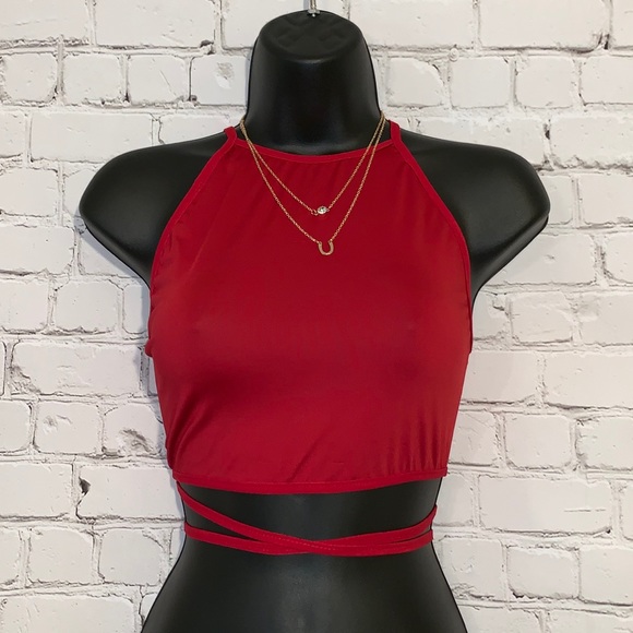 Tops - 🍀NWOT Red racerback crop top